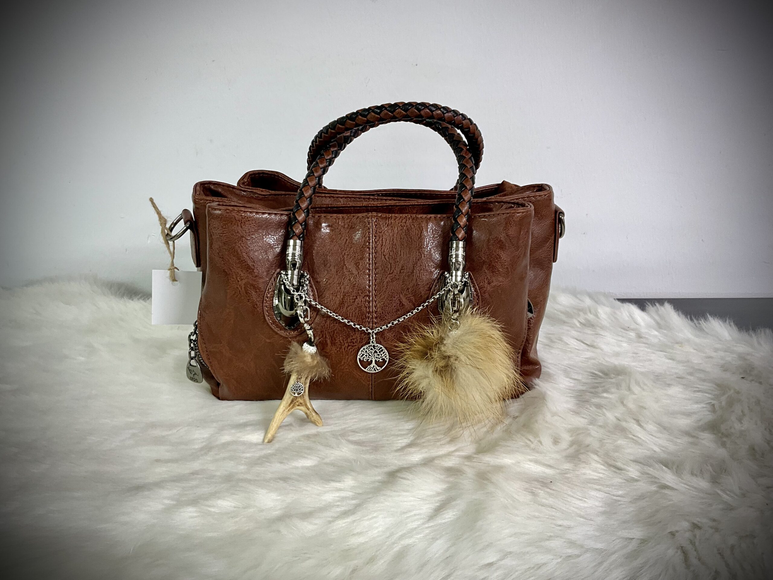 Shopper in Braun